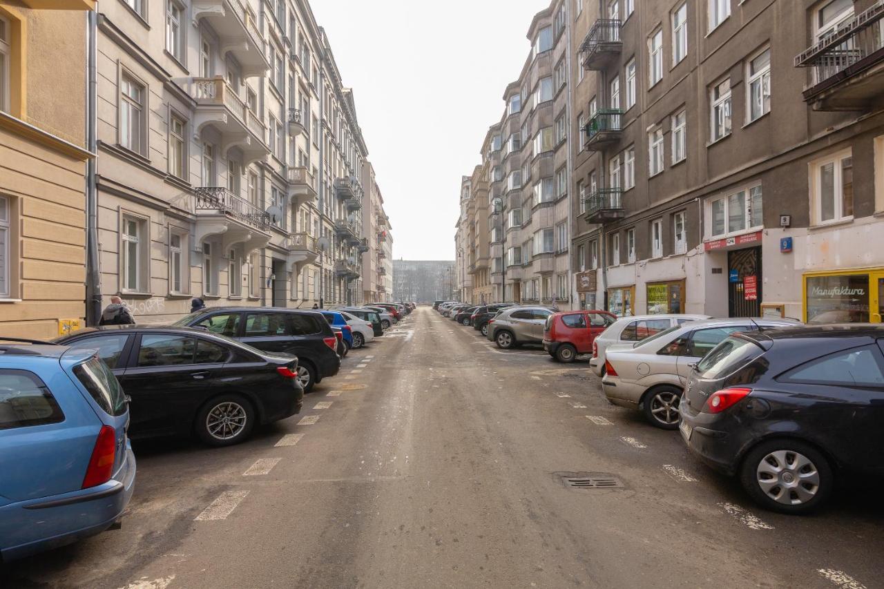 Metro Politechnika Vintage Apartment Warsaw Exterior photo